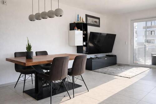 Foto - Moderne 3,5 -Zimmer-Wohnung (barrierearm) mit Aufzug und Balkon