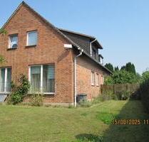 Familienfreundliches HausDHH mit großem Grundstück in Neustrelitz