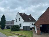 Foto - Zwei Familien Haus 2 separate Wohnungen Anlageobjekt + 3.Wohnung