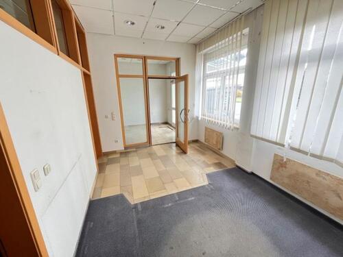 Foto - Büro, Praxis, Gewerbefläche - 350,00&nbsp;EUR Kaltmiete, ca.&nbsp; 51,00&nbsp;m&sup2;