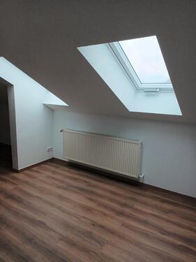 Foto - 1 Zimmer Dachgeschoßwohnung zur Miete in Brüel