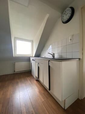 Foto - 2.5 Zimmer Dachgeschoßwohnung zur Miete in Duisburg