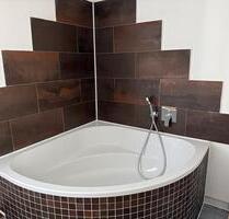 Gepflegtes Ein-Zweifamilienhaus - Solms