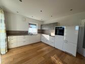 Foto - Traumhafte 2-Zimmer Wohnung barrierefrei, 2 Balkone, Garage, EBK