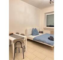 MÖBLIERTE 1 Zimmer Wohnung für Studenten,Azubis - Augsburg Oberhausen