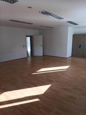 Foto - 6 Zimmer Etagenwohnung zur Miete in Stuhr