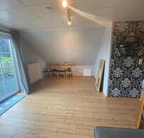 Gemütliche 3 Zimmer Dachgeschoss Wohnung - Pahlen