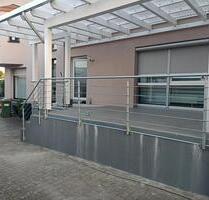 zu Verkauf zwei Familienhaus BJ.1990 200.m2 - Waghäusel