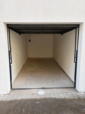 Foto - Garage mit Stromanschluss zu vermieten
