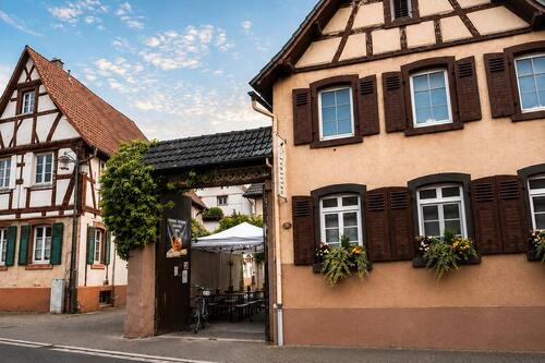 Foto - Historisches Wohn- & Gewerbeanwesen mit Innenhof und Entwicklungs