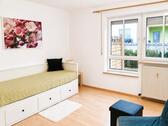 Foto - Helle 1,5-Zimmer-Erdgeschosswohnung mit Südwest-Terrasse, Gartenm