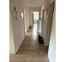 Mietwohnung - 950,00 EUR Kaltmiete, ca.  88,00 m² in Bad Pyrmont (PLZ: 31812)