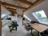 Foto - Sonnige Dachgeschoss Wohnung mit Balkon