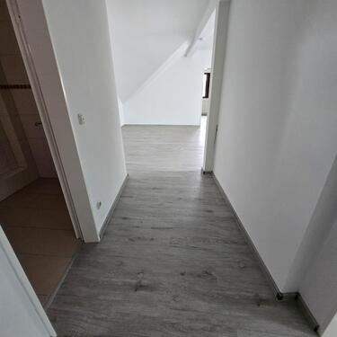 Foto - Dachgeschoßwohnung in Riedstadt zur Miete