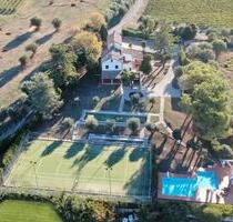 Luxury 550 sqm Unfurnished Villa with Pool & Tennis Court (Italy) - München Altstadt-Lehel