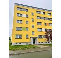 3-Raum-Wohnung mit Balkon und Einbauküche - Oelsnitz (Vogtland)