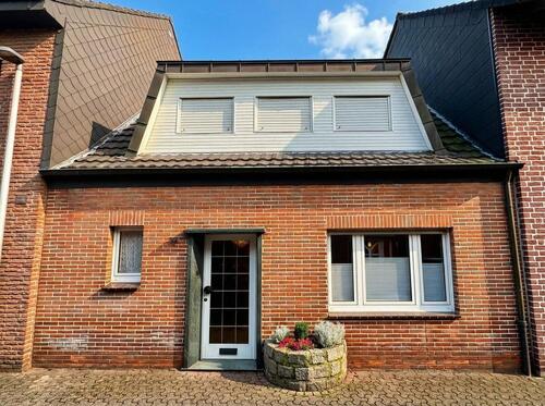 Foto - Charmantes Reihenmittelhaus mit Potenzial