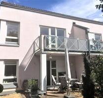 FREIE WOHNUNG SELBSTNUTZUNG EIGENNUTZER ODER KAPITALANLAGE - Regensburg Konradsiedlung