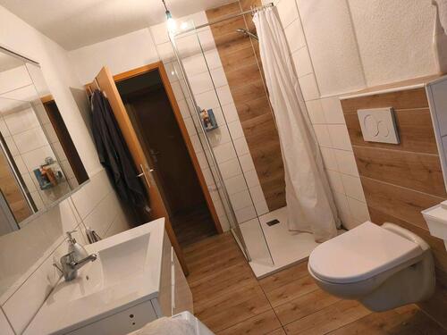 Foto - Dachgeschosswohnung ab 01.02.2026