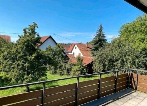 Foto - Schöne, renovierte 3-Zimmer Wohnung in Erkenbrechtsweiler