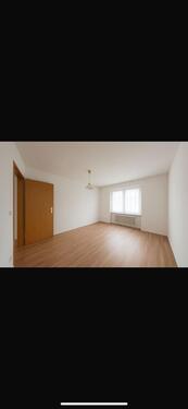 Foto - 2 ZI WOHNUNG ZUR VERMIETUNG IN GOCHSHEIM