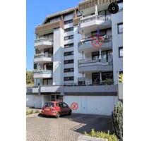 Schöne Eigentumswohnung mit Garage und Balkon - Sankt Ingbert