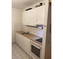 1.5 Zimmer Wohnung in Esslingen - Top Lage - Frei ab Februar - Esslingen am Neckar Brühl