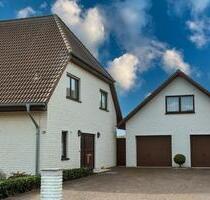 HAUS zu VERKAUFEN, Privat - 740.000,00&nbsp;EUR Kaufpreis, ca.&nbsp; 190,00&nbsp;m&sup2; in Greifswald (PLZ: 17489)