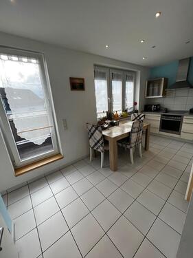 Foto - 3 Zimmer DG Wohnung Weiterstadt Riedbahn zu vermieten.