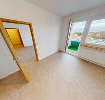 Lichterfüllte Balkonwohnung mit Dusche - Chemnitz Adelsberg