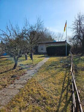 Foto - Bungalow am See - 2.700,00&nbsp;EUR Kaltmiete, ca.&nbsp; 0,00&nbsp;m&sup2;