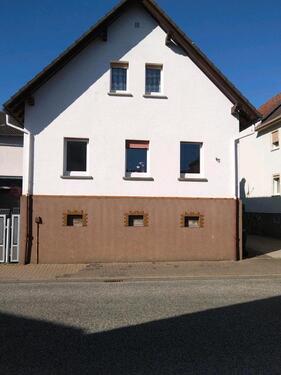 Foto - Wohnhaus zu vermieten - 950,00&nbsp;EUR Kaltmiete, ca.&nbsp; 95,00&nbsp;m&sup2;