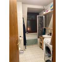 Vorerst ANFRAGESTOP! Zentrale, schöne 2-Raum Wohnung in Jena West