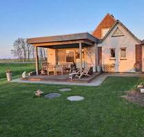 Haus am Fleet - 264.000,00 EUR Kaufpreis, in Neufeld (PLZ: 25724)