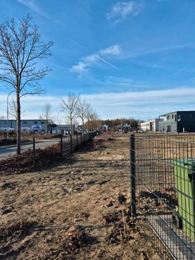 Foto - Gewerbegrundstück Hans-Koch_Ring, unbefestigt, zu vermieten