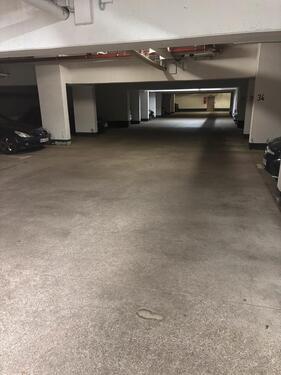 Foto - Tiefgaragenstellplatz Eppendorf Tiefgarage Stellplatz