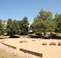 Kindergarten, Sportplatz, See - hier fühlen sich Familien wohl! - Neubrandenburg Datzeberg