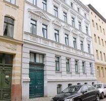 39 qm 2-Zimmer-Wohnung im renovierten Altbau 3. Stock - Halle (Saale) Damaschkestraße