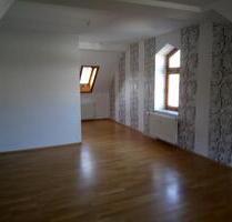 Helle 83 m² Dachgeschosswohnung - Waldkappel