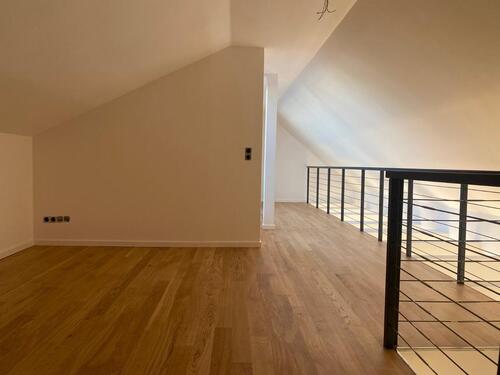 Foto - 2.5 Zimmer Dachgeschoßwohnung zur Miete in Berlin