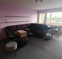 Möblierte 2-Zi.-Wohnung mit Balkon in Nürnberg-Wetzendorf