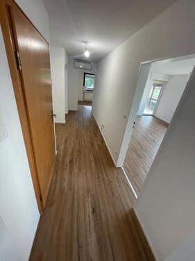 Foto - Helle kürzlich renovierte Wohnung in Weinstadt Strümpfelbach