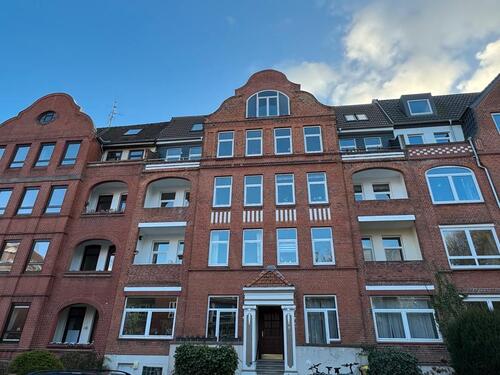 Foto - Großzügige helle Altbauwohnung am Schrevenpark