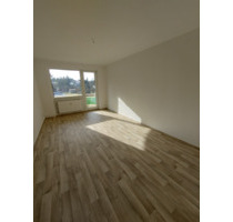 Erstbezug nach Sanierung! - 504,00&nbsp;EUR Kaltmiete, ca.&nbsp; 59,20&nbsp;m&sup2; in Neustrelitz (PLZ: 17235)