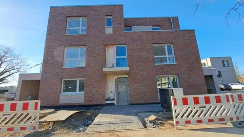 Foto - Erstbezug! 1. OG WE 3! 2-Zimmer zu vermieten *WBS ERFORDERLICH*