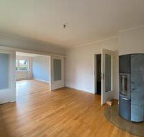 Großzügige EG-Wohnung mit Garten, Kamin, Garage in zentraler Lage - Friesoythe