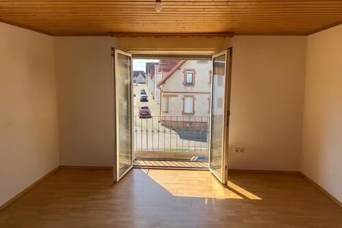 Foto - Geräumige Zwei-Zimmer Wohnung Griesheim