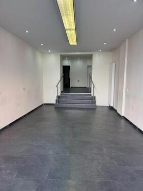 Foto - Ladenlokal zu vermieten! - 600,00&nbsp;EUR Kaltmiete, ca.&nbsp; 50,00&nbsp;m&sup2;