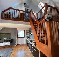Tolle 2,5 Zi. - Maisonettwohnung, mit Balkon, EBK, Einzelgarage - Schwanstetten