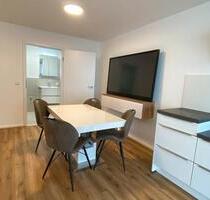 1-Zimmer Wohnung mit Einbauküche und Möbel > Mieteinzug ab sofort - Rottenburg am Neckar